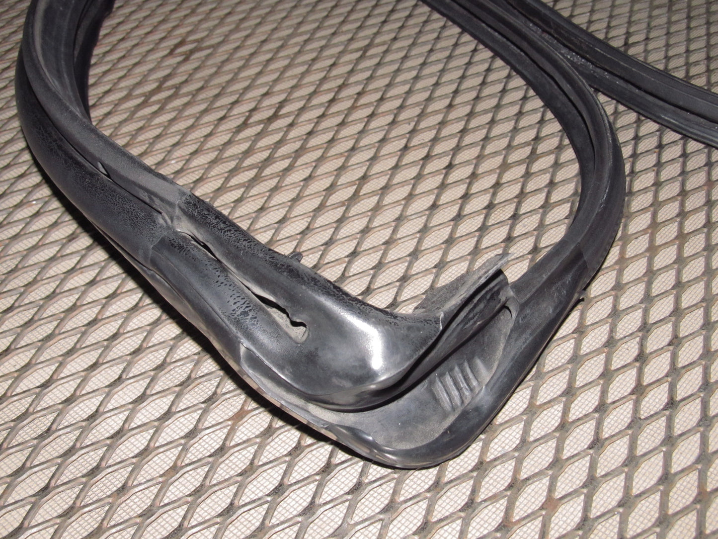 90-93 Mazda Miata OEM Front Windshield Rubber Seal Weather Stripping