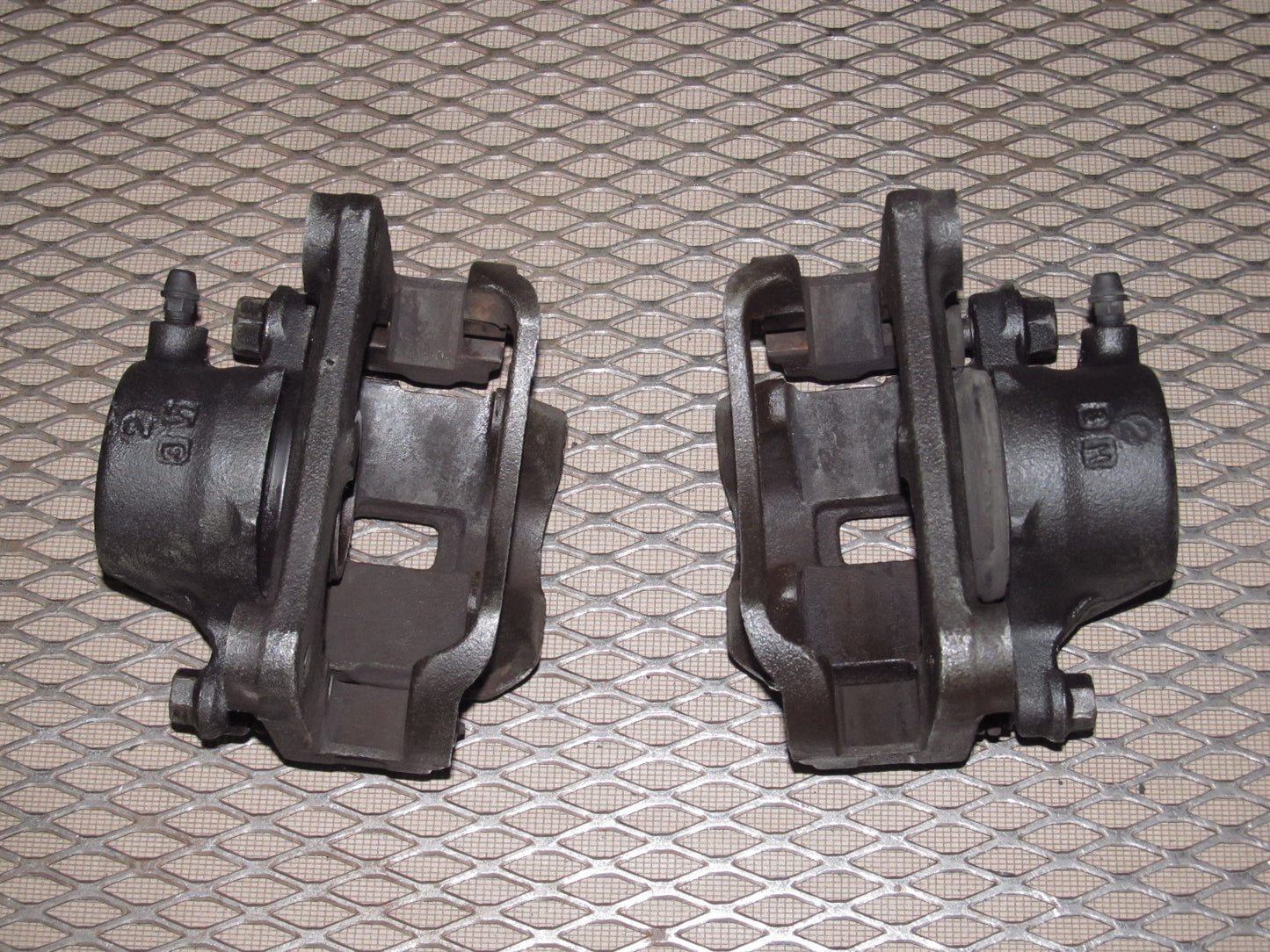 90-93 Mazda Miata OEM Front Brake Caliper Set