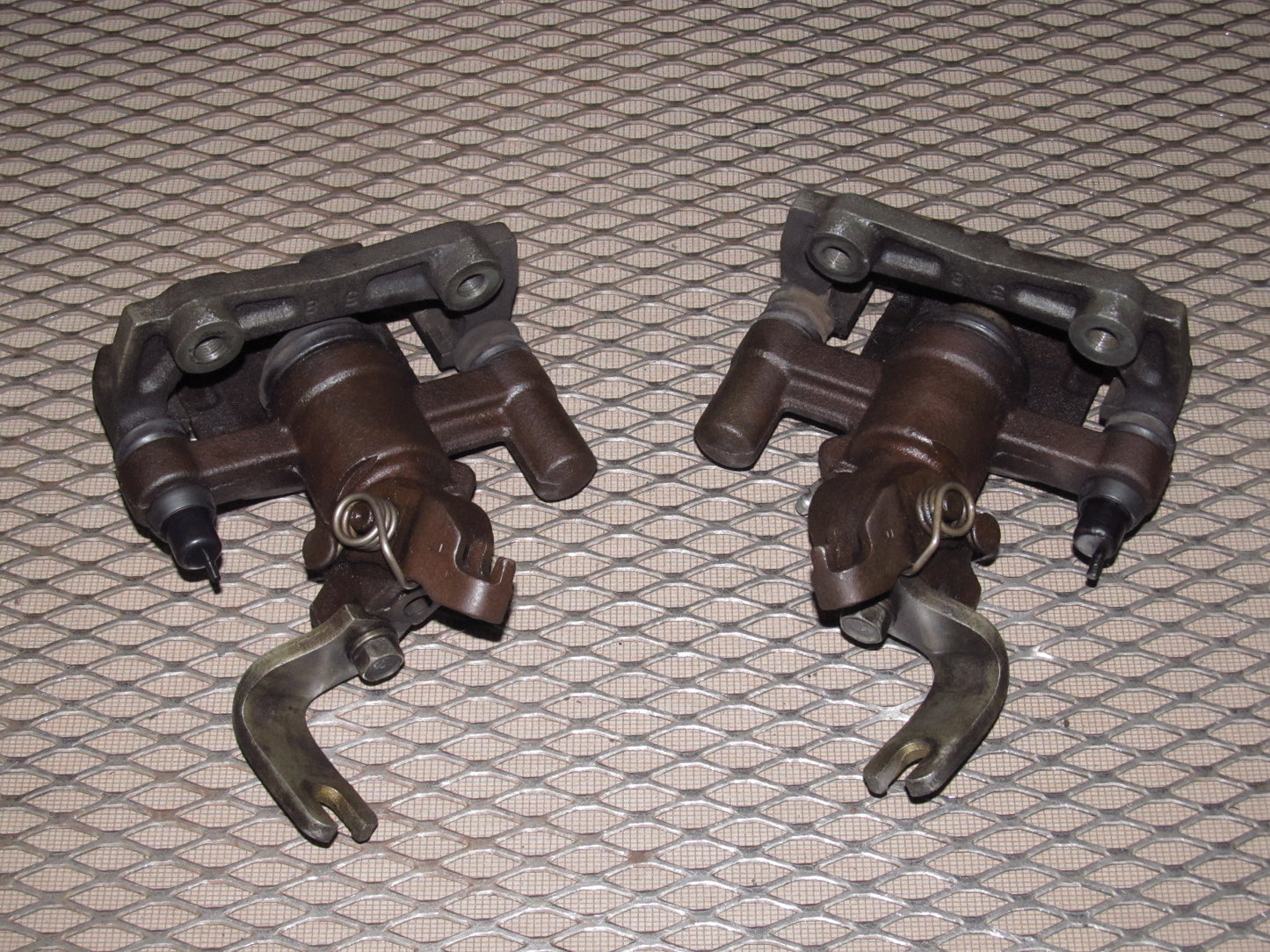 90-93 Mazda Miata OEM Rear Brake Caliper Set