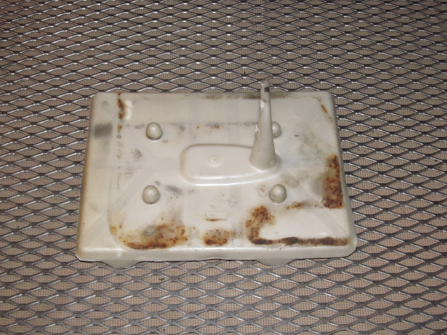 87 88 89 Nissan 300zx Battery Tray