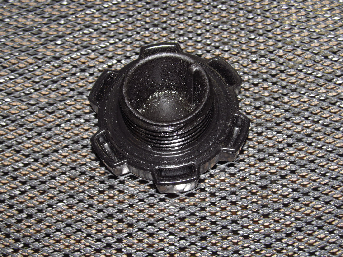 89 90 91 92 Toyota Supra OEM Engine Oil Cap - Turbo 7MGTE