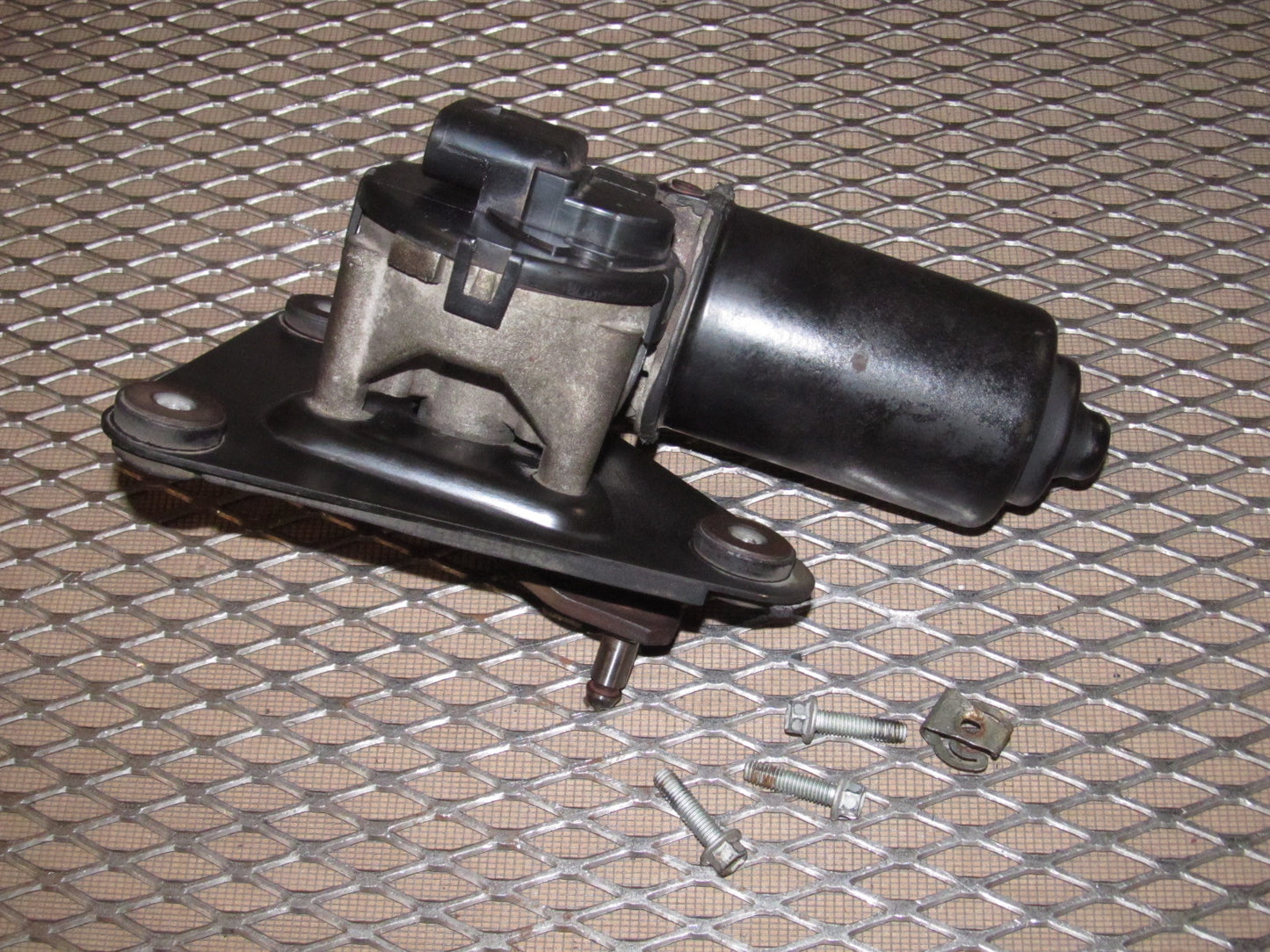 99-04 Ford Mustang OEM Front Wiper Motor