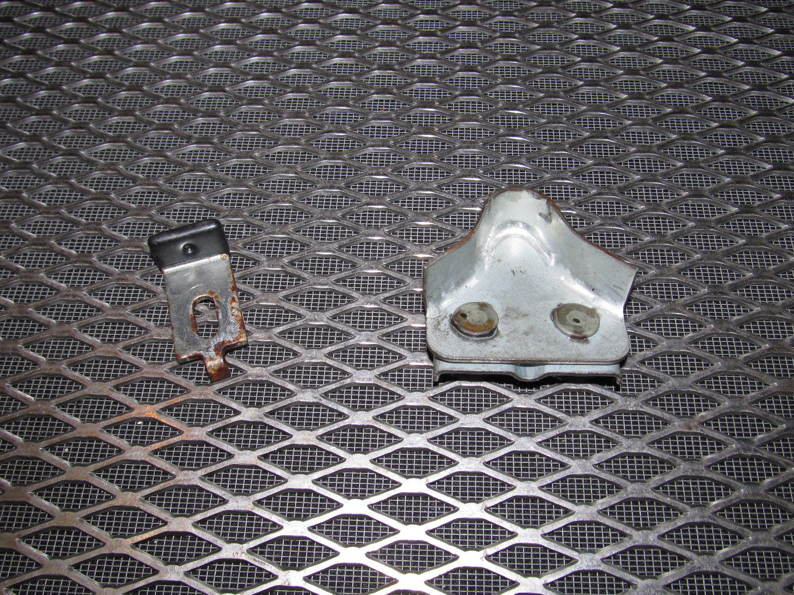 81 82 83 Datsun 280zx OEM Power Window Stopper - Left