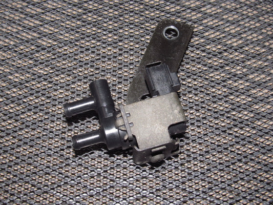 91 92 93 94 95 Toyota MR2 OEM VSV Vacuum Valve