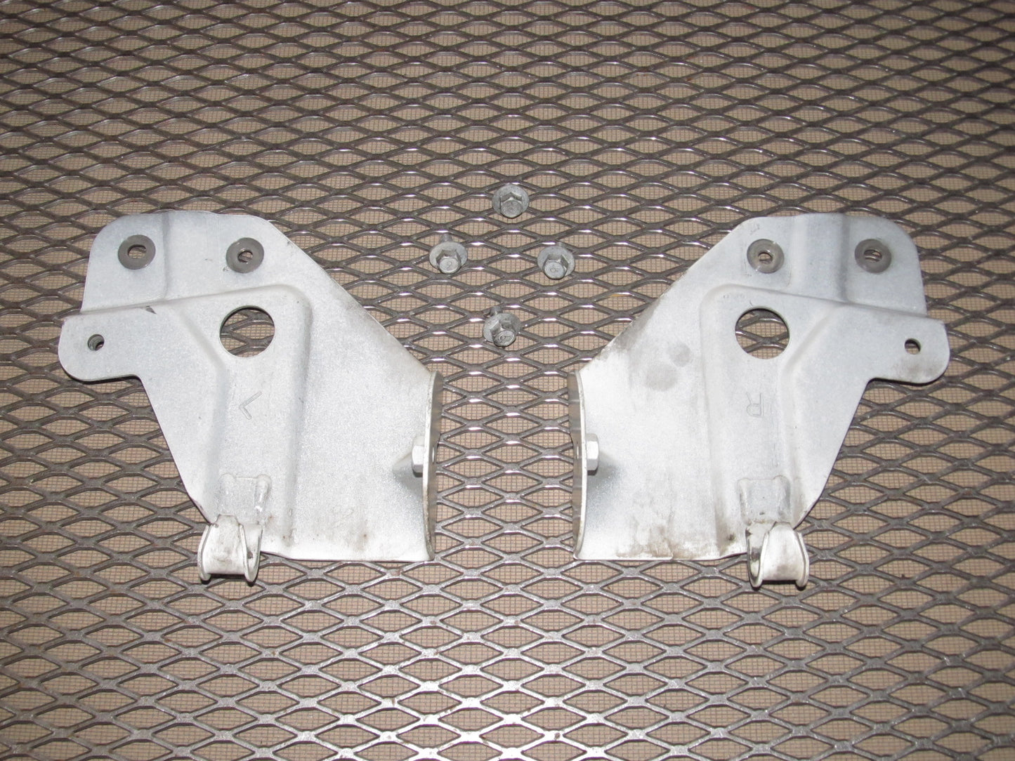 90-93 Mazda Miata OEM Lower Radiator Mounting Bracket Set