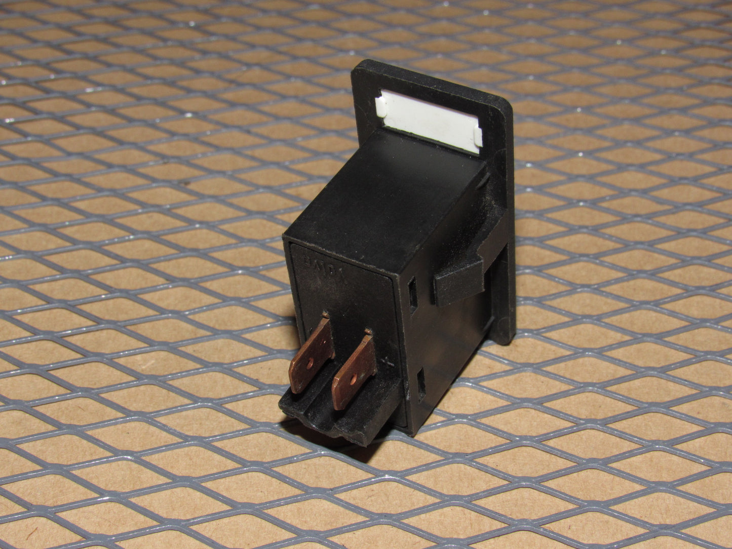 85 86 87 Volvo 760 OEM Power Antenna Switch