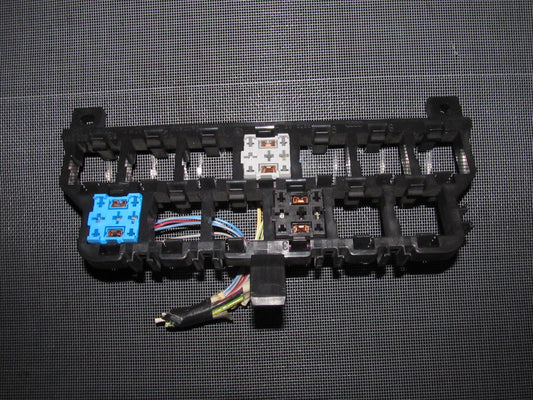 96-01 Audi A4 2.8L V6 OEM Relay Fuse Box