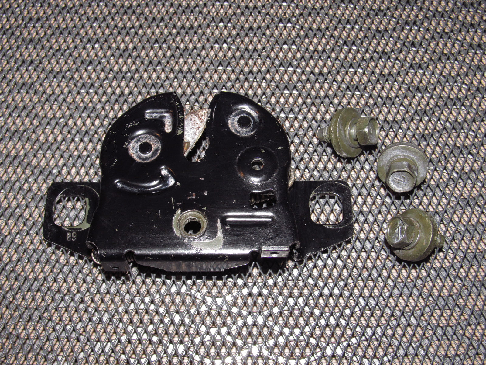 1987-1989 Nissan 300zx OEM Hood Latch