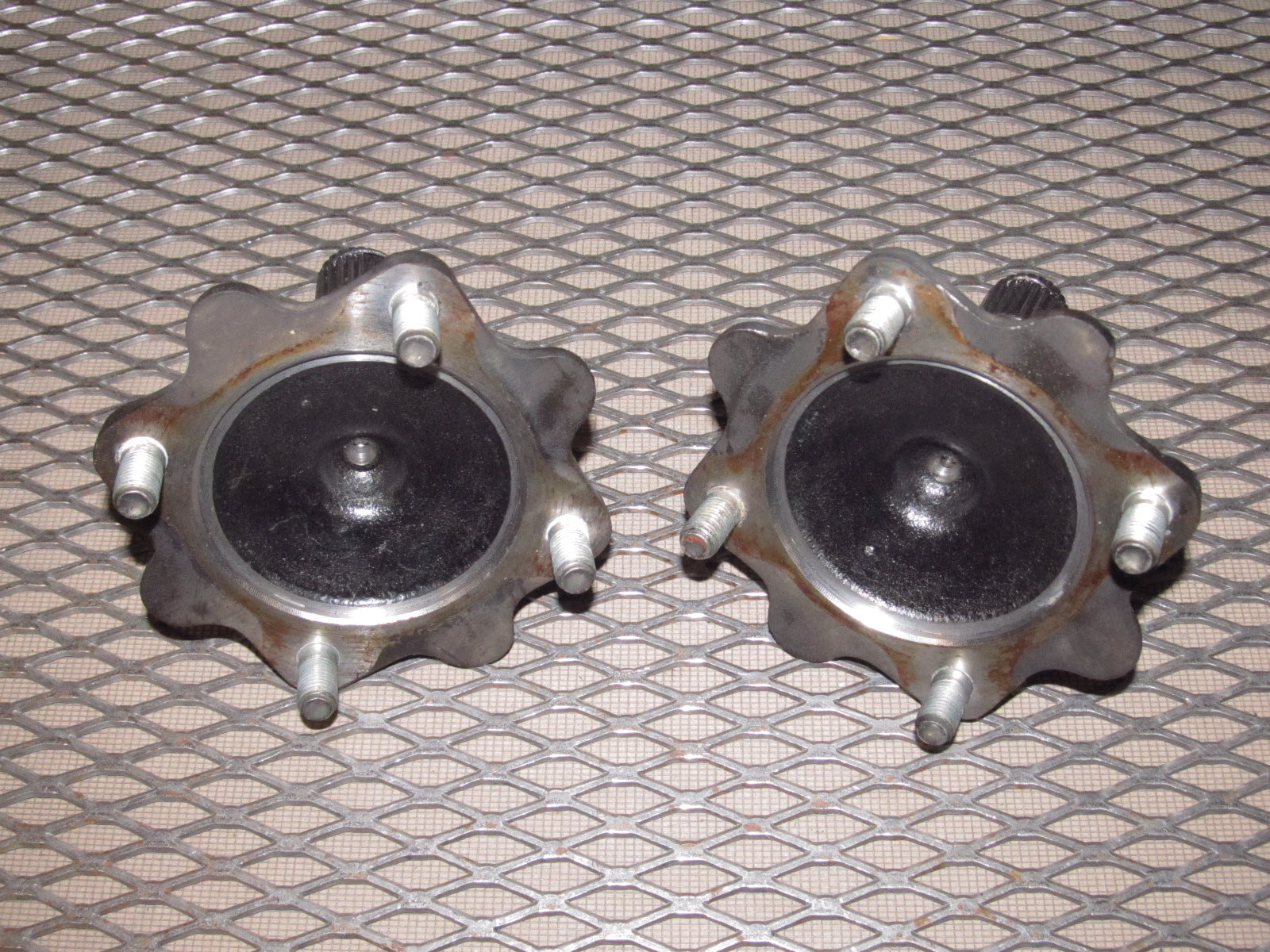 90-93 Mazda Miata OEM A/T Axle Differential Stub Flange Set