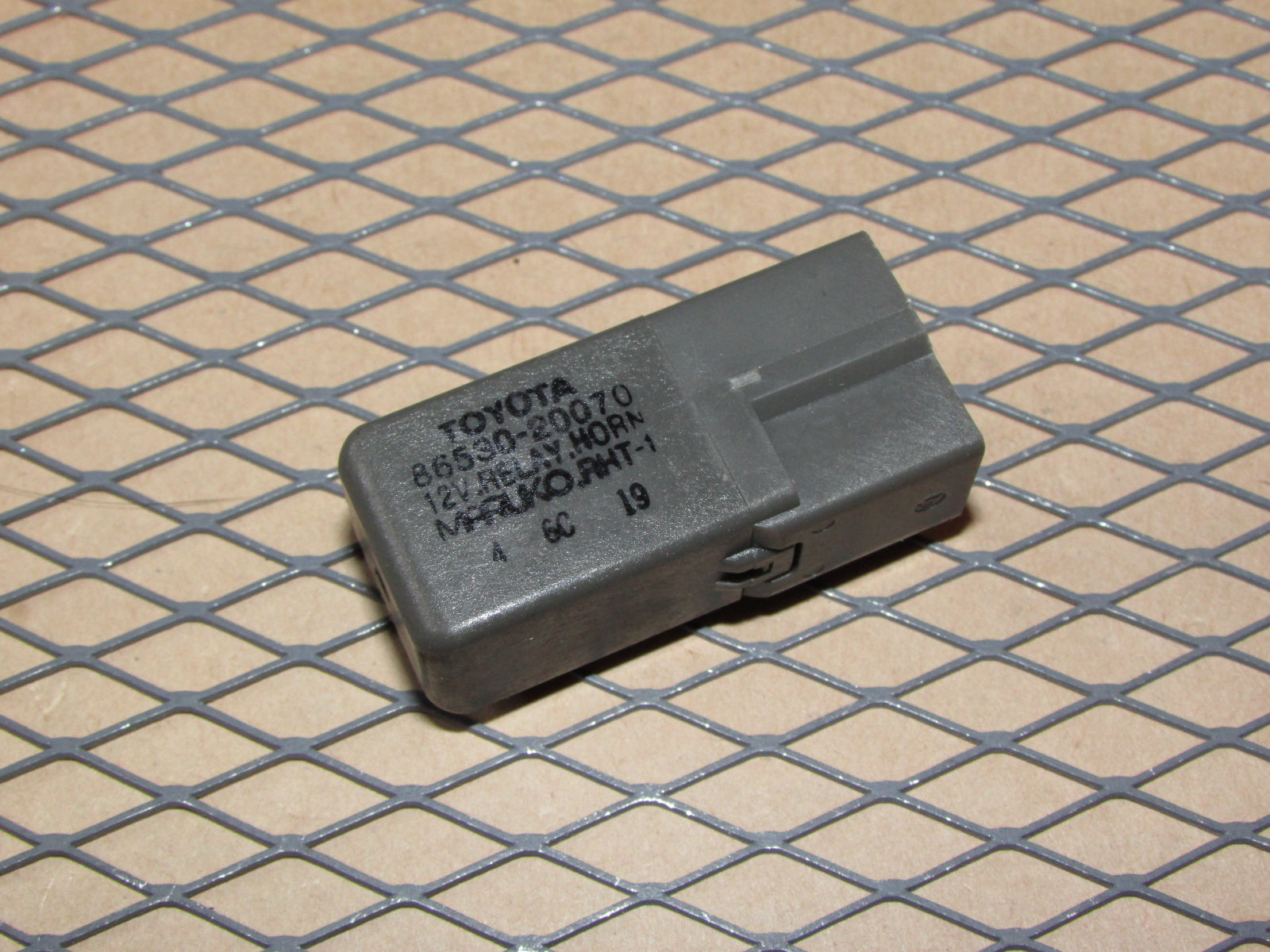 Toyota & Lexus Relay 86530-20070