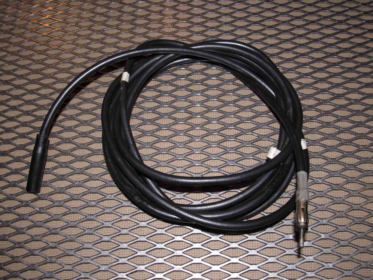 84 85 Mazda RX7 OEM Radio Antenna Cable