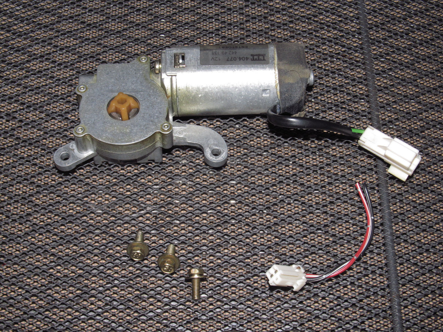 97 98 99 Mitsubishi Eclipse OEM Sunroof Motor