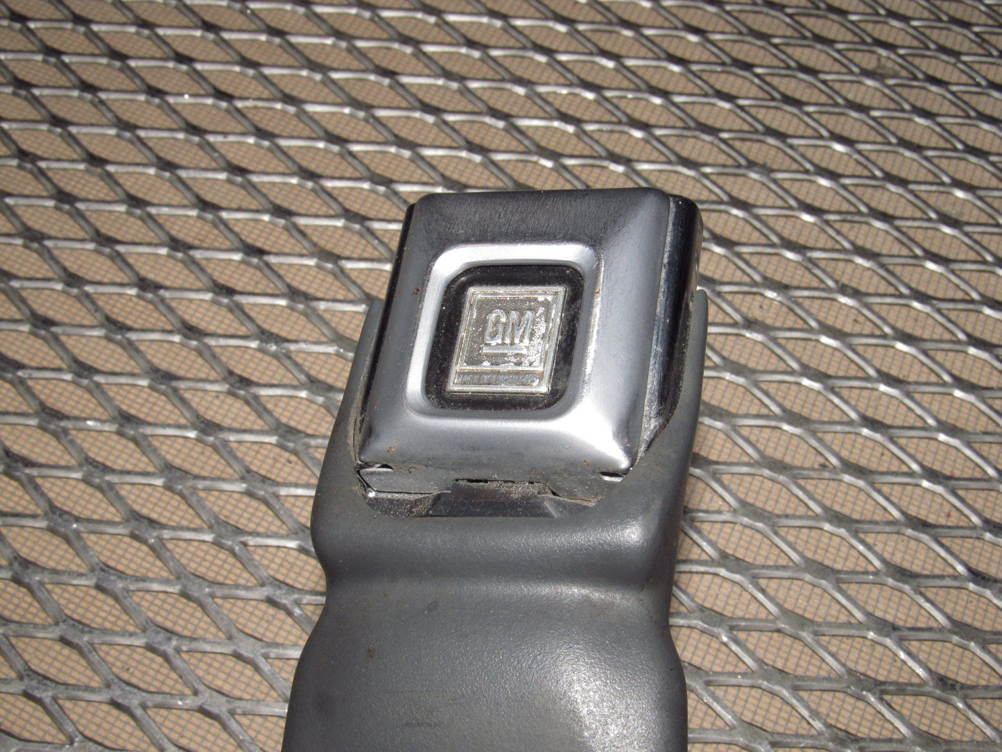 85-94 Chevrolet Corvette OEM Coupe Seat Belt Buckle - Left