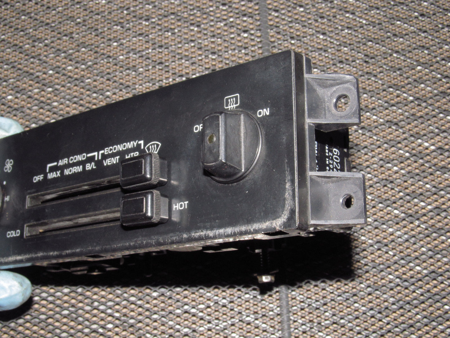 84-89 Chevrolet Corvette OEM Manual A/C Heater Climate Control Unit