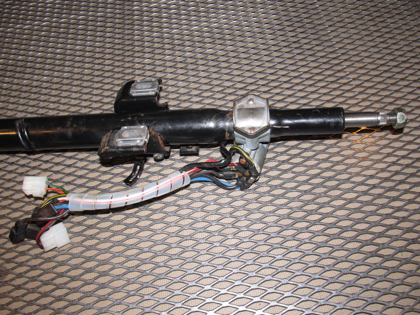 84 85 Mazda RX7 OEM 12A Steering Column Assembly