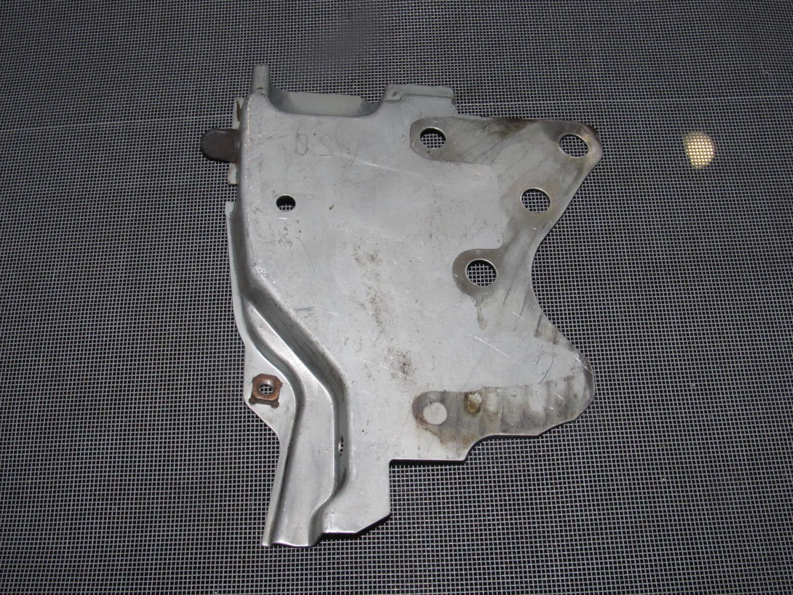 95 96 97 98 99 Mitsubishi Eclipse Radio Bracket