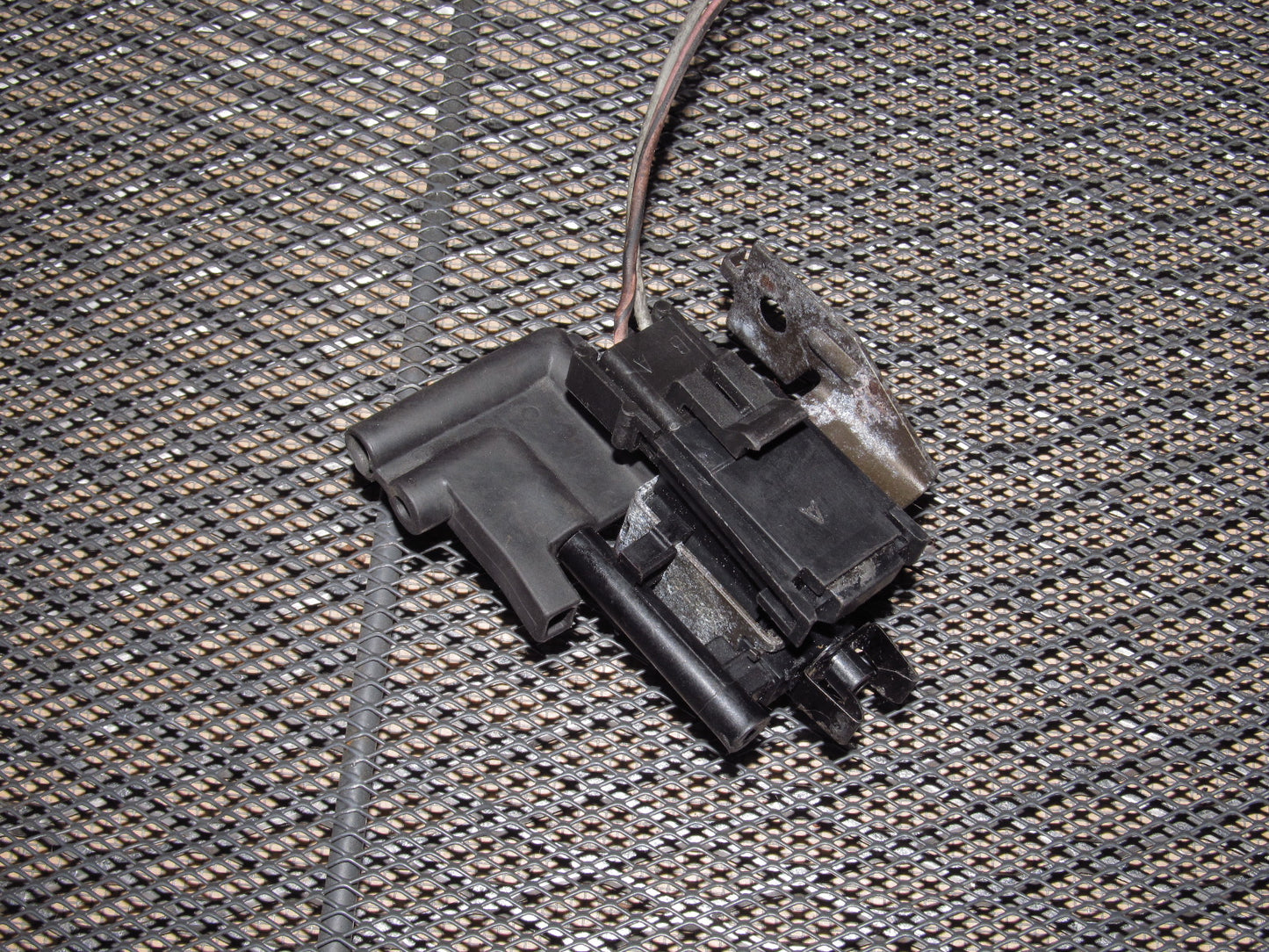 85-89 Chevrolet Corvette OEM VSV Vacuum Solenoid Valve