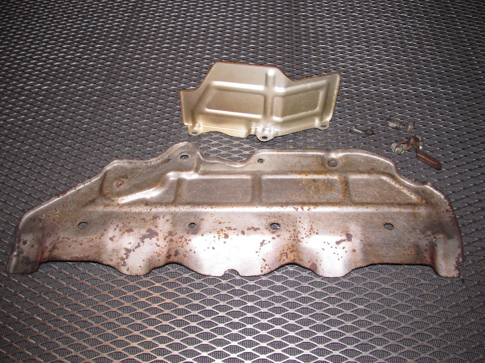 81 82 83 Datsun 280zx OEM L28E Exhaust Manifold Heat Shield