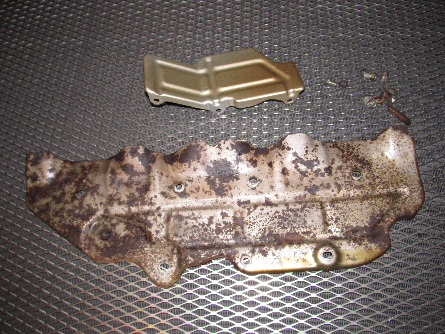 81 82 83 Datsun 280zx OEM L28E Exhaust Manifold Heat Shield